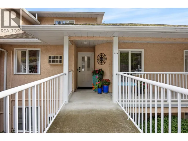 4630 Ponderosa Drive Unit# 215, Peachland, British Columbia V0H1X5
