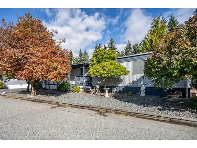 5 3031 200 STREET, Langley, British Columbia V2Z1N5
