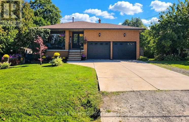 8 HUNTER ROAD, Grimsby (Grimsby West), Ontario L3M4A4