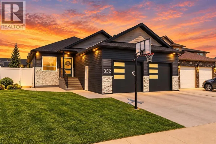 352 Somerside Crescent SE, Medicine Hat, Alberta T1B0N3