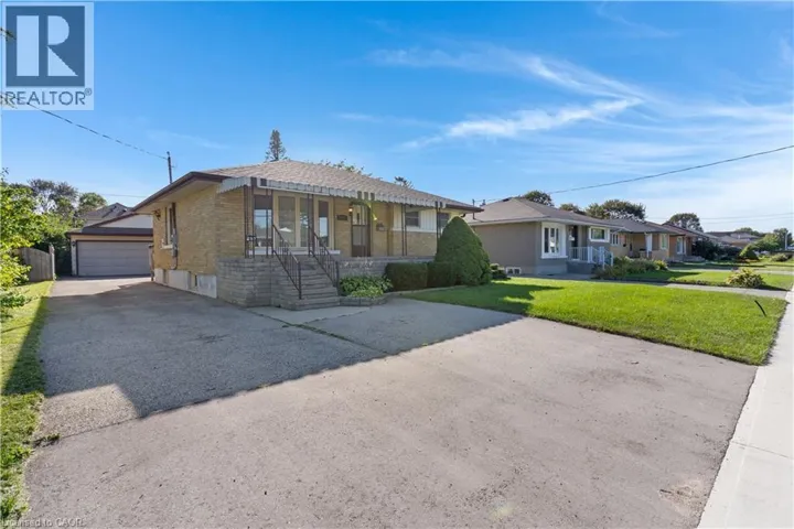 297 WILSON Avenue, Kitchener, Ontario N2C1G9