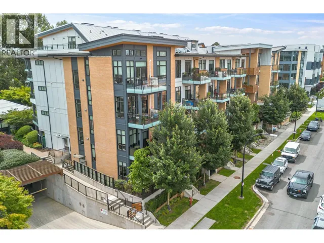 322 300 SALTER STREET, New Westminster, British Columbia V3M0L9