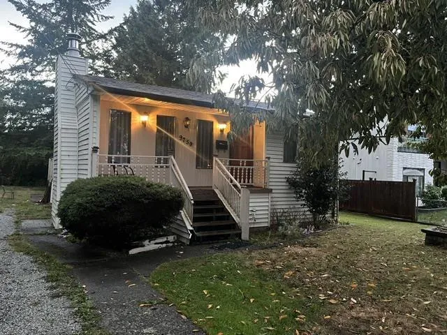 9759 120A STREET, Surrey, British Columbia V3V4H7