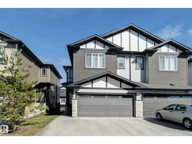 #32 1703 16 AV NW NW, Edmonton, Alberta T6T2C3
