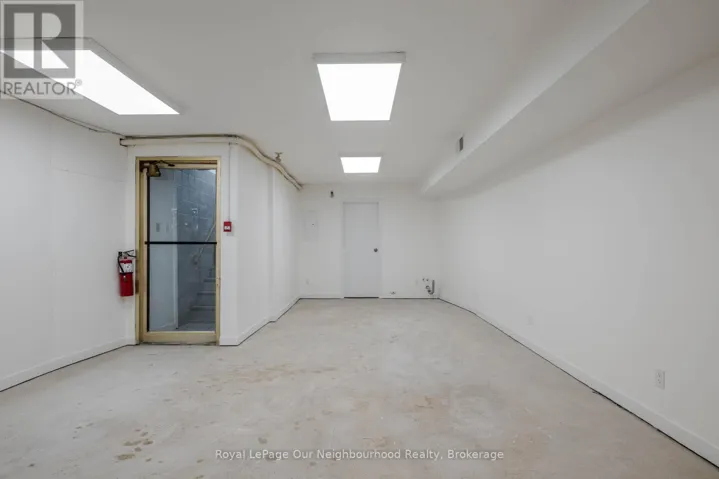 LOWER LEVEL - 1224 KING STREET W, Toronto (South Parkdale), Ontario M6K1G4