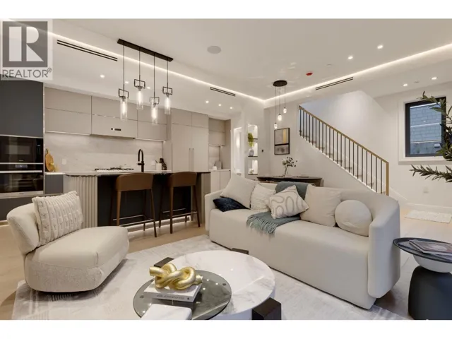 1179 W 33RD AVENUE, Vancouver, British Columbia V6M1A3