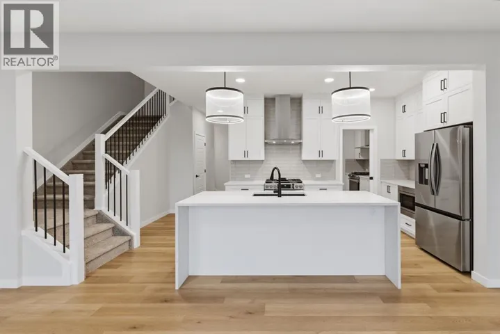 433 Lewiston Landing NE, Calgary, Alberta T3P2P3