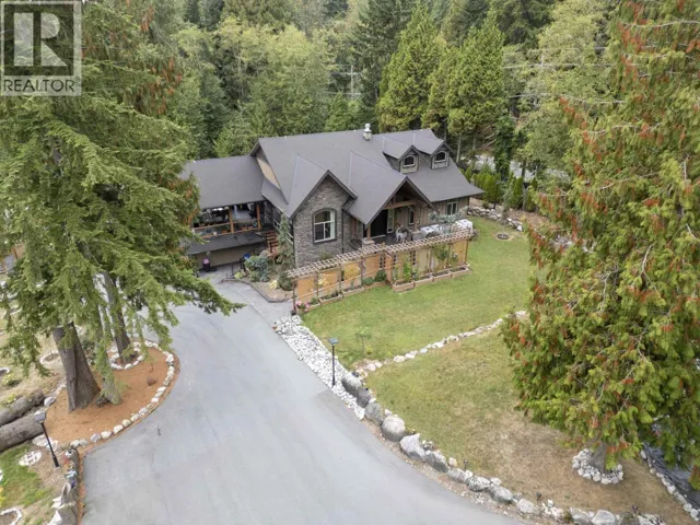 27242 DEWDNEY TRUNK ROAD, Maple Ridge, British Columbia V2W1N6