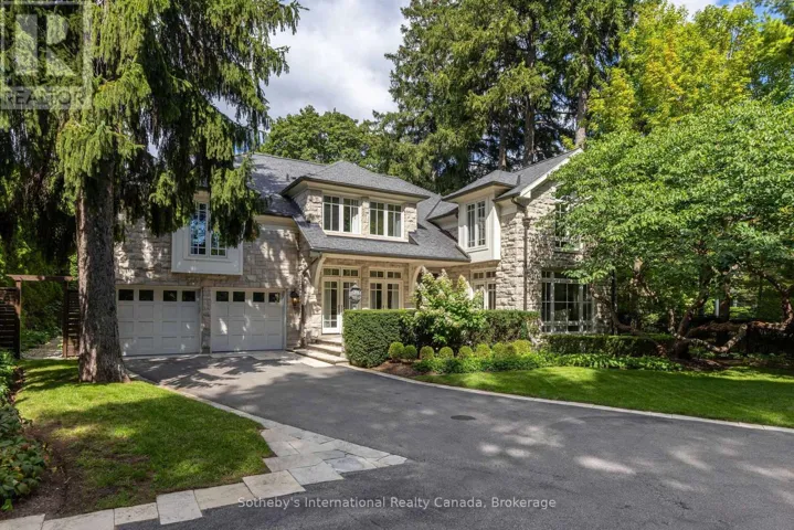 1073 LAKESHORE ROAD E, Oakville (MO Morrison), Ontario L6J1K9