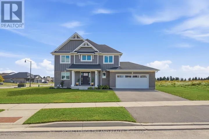 1 HAWKE LANE, St. Thomas, Ontario N5R0M4