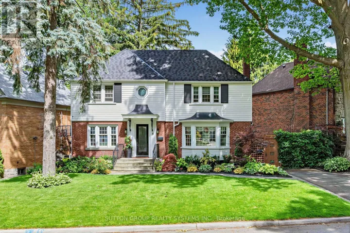 4 BRULE CRESCENT, Toronto (High Park-Swansea), Ontario M6S4H9