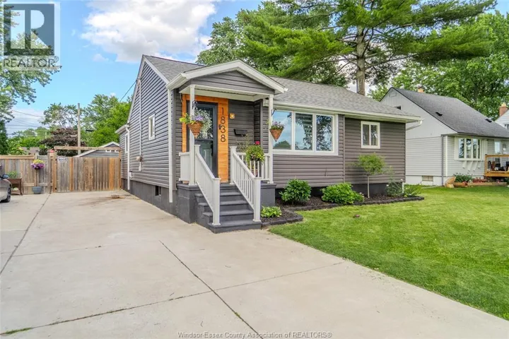 1838 Bernard ROAD, Windsor, Ontario N8W4R4