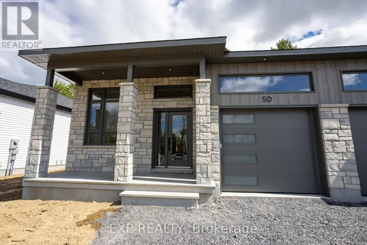 30 HUGHES CIRCLE, Casselman, Ontario K0A1M0