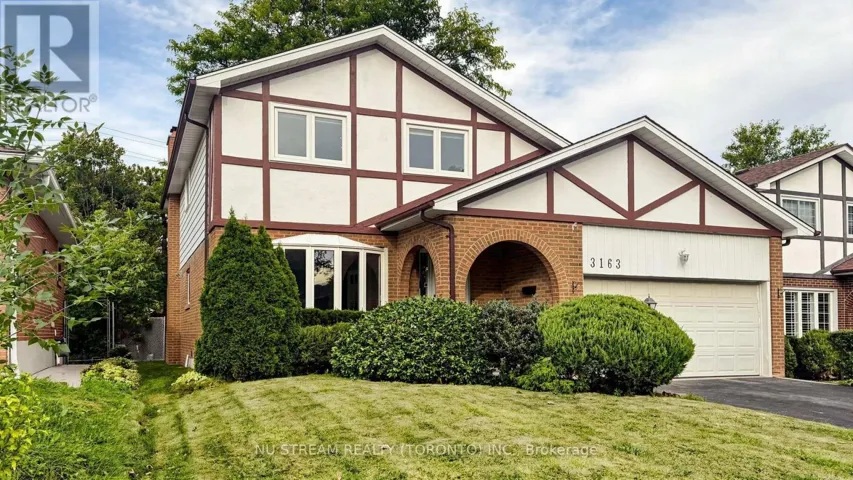 3163 IBBETSON CRESCENT, Mississauga (Erindale), Ontario L5C1Z1
