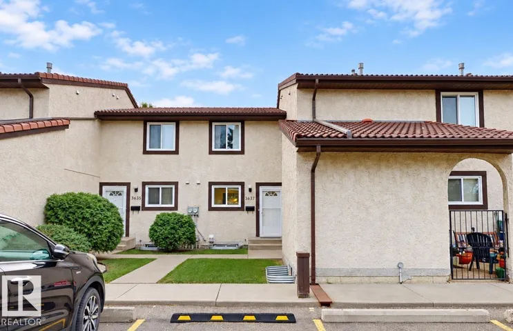 3637 30 AV NW, Edmonton, Alberta T6L5H5