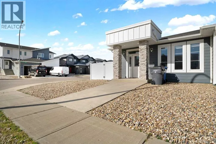 114 Somerside Road SE, Medicine Hat, Alberta T1B0N3