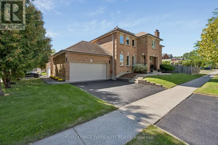 10 SCARBORO AVENUE, Toronto (Highland Creek), Ontario M1C3Z4