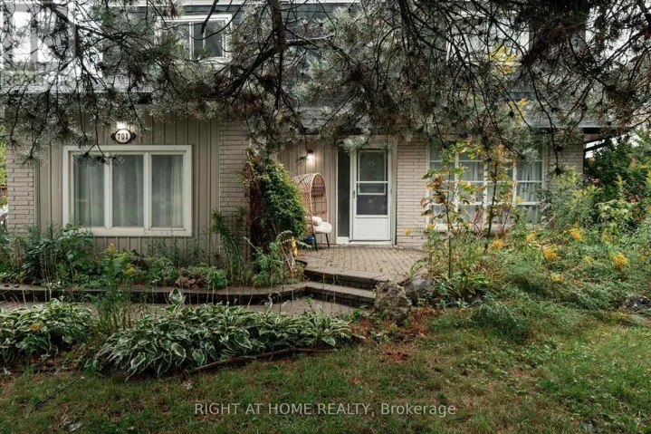 701 CENTRAL PARK BOULEVARD N, Oshawa (Centennial), Ontario L1G6A8