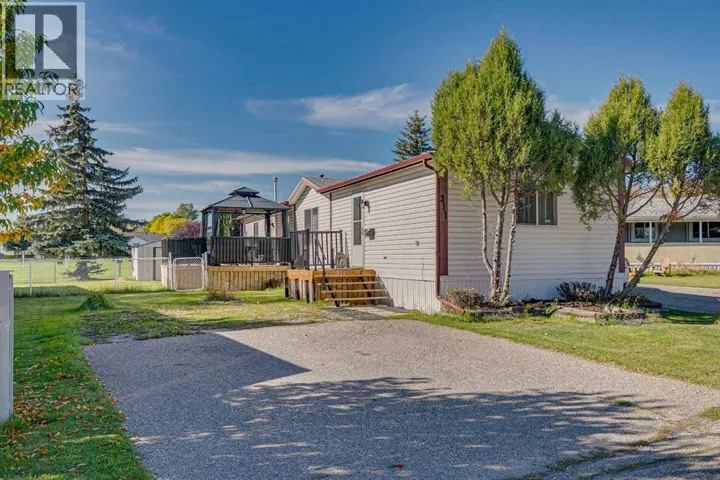 311 Stanley Avenue, Okotoks, Alberta T1S1M4
