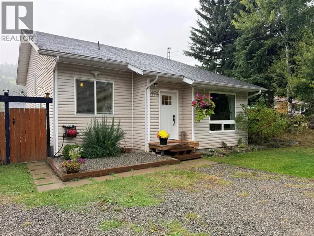 699 STRATHMORE Avenue, Greenwood, British Columbia V0H1J0