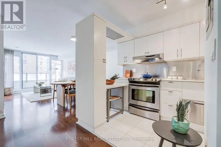 917 - 111 ELIZABETH STREET, Toronto (Bay Street Corridor), Ontario M5G1P7