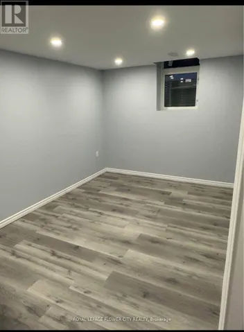 31 NIVELLE CRESCENT, Brampton (Westgate), Ontario L6S5L5