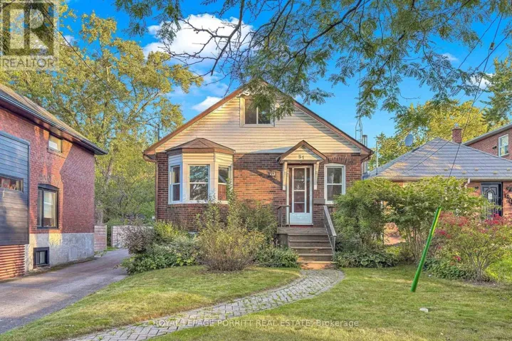 51 ARCADIAN CIRCLE, Toronto (Long Branch), Ontario M8W2Z4