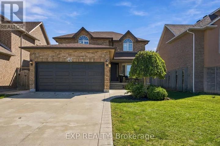 43 SPADARA DRIVE, Hamilton (Falkirk), Ontario L9B2K3