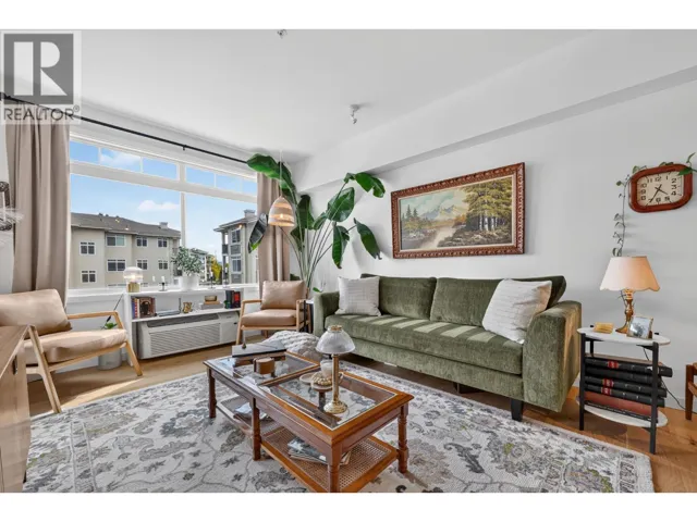 1350 Ridgeway Drive Unit# 302, Kelowna, British Columbia V1Y9T8