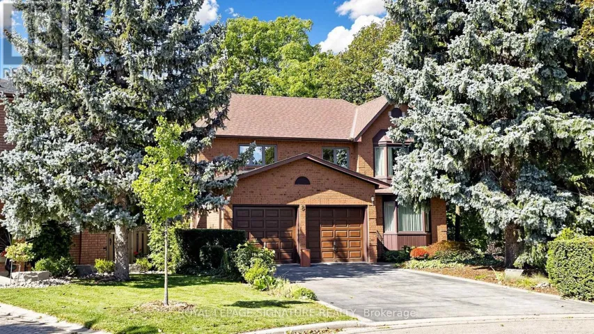 8 ROYAL GARDEN BOULEVARD, Vaughan (East Woodbridge), Ontario L4L7C3