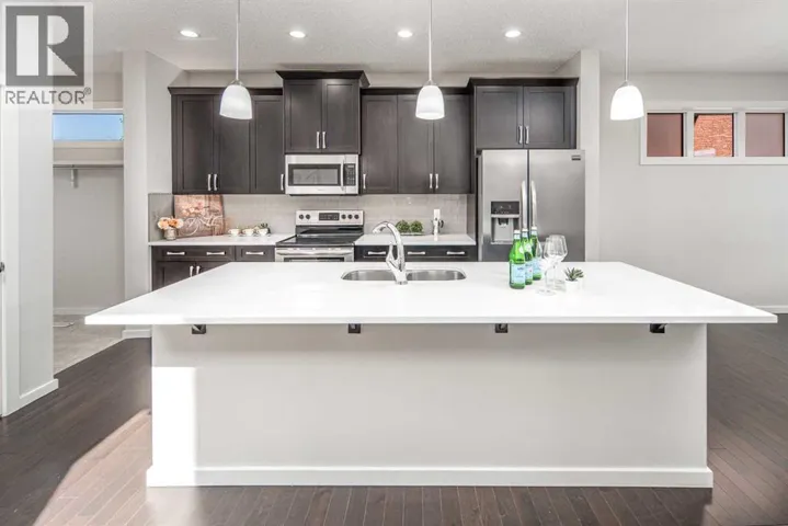 25 Marquis Place SE, Calgary, Alberta T3M2A5