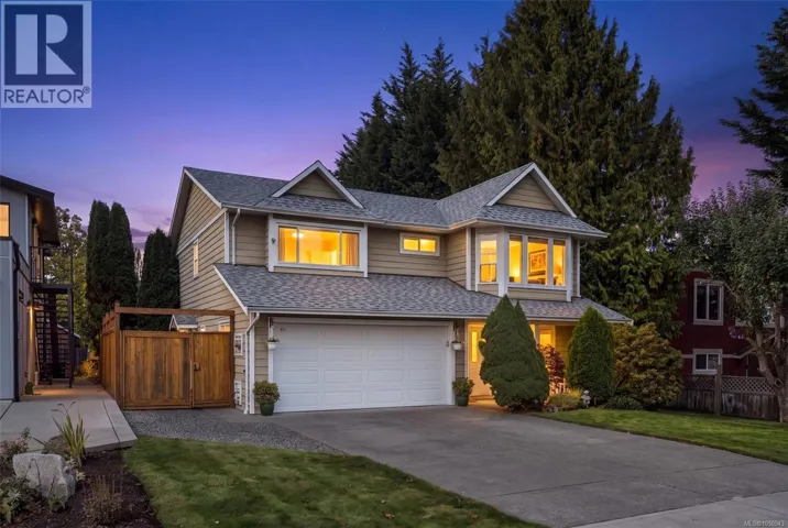 2244 Malaview Ave, Sidney, British Columbia V8L2E7