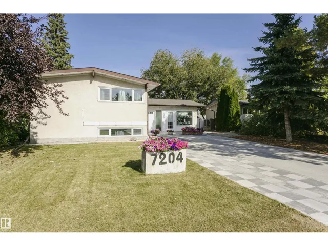7204 92B AV NW, Edmonton, Alberta T6B0W2