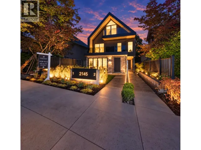 1 2145 NAPIER STREET, Vancouver, British Columbia V5L2P1