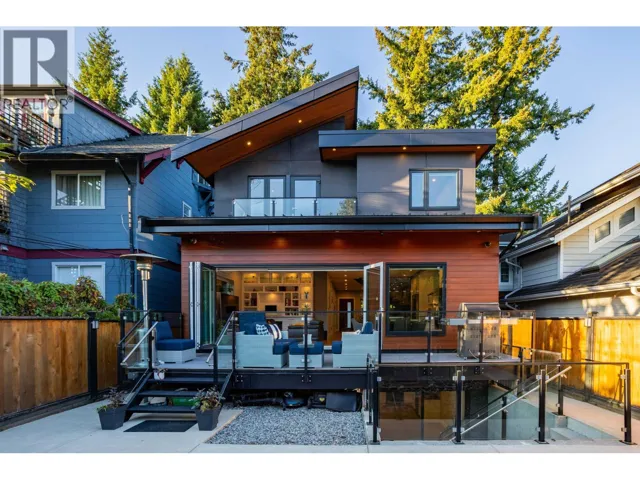 426 W 17TH AVENUE, Vancouver, British Columbia V5Y2A2