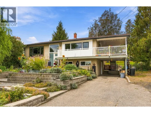2350 Thacker Drive, West Kelowna, British Columbia V1Z1V8