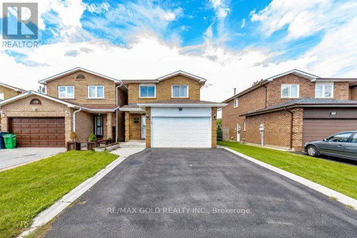 240 SIMMONS BOULEVARD, Brampton (Madoc), Ontario L6V3Y1