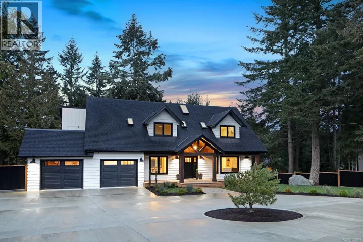 177 Sunningdale Rd E, Qualicum Beach, British Columbia V9K1L1