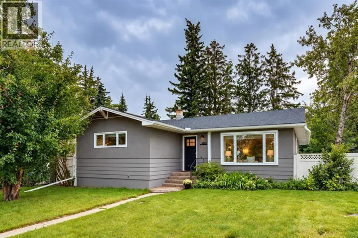 5327 17 Avenue SW, Calgary, Alberta T3E0E8