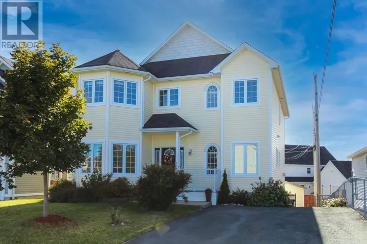 11 Ledingham Place, St.John's, Newfoundland & Labrador A1A5M4