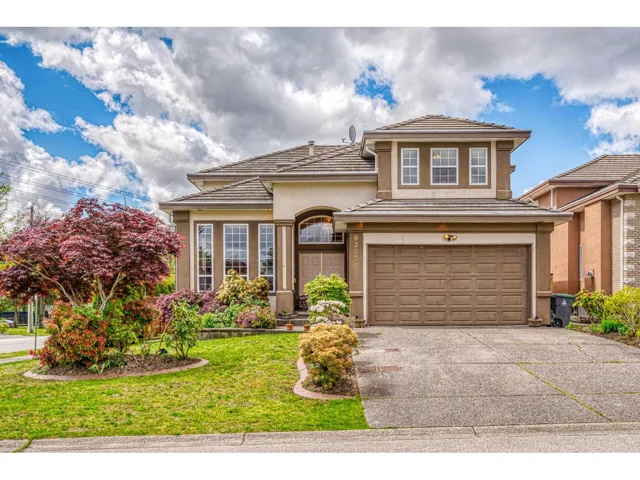 6205 126A AVENUE, Surrey, British Columbia V3X3M4