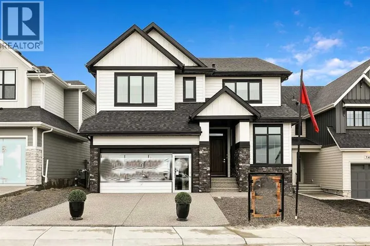 140 Creekstone Hill SW, Calgary, Alberta T2X5G3