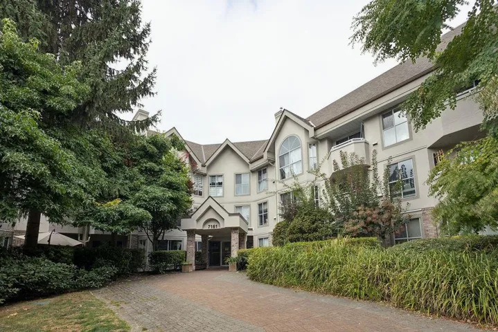 109 7161 121 STREET, Surrey, British Columbia V3W1G8