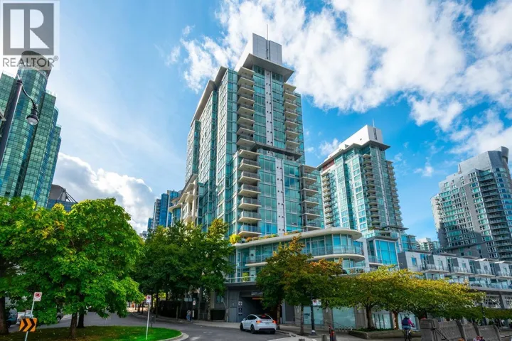 203 499 BROUGHTON STREET, Vancouver, British Columbia V6G3K1