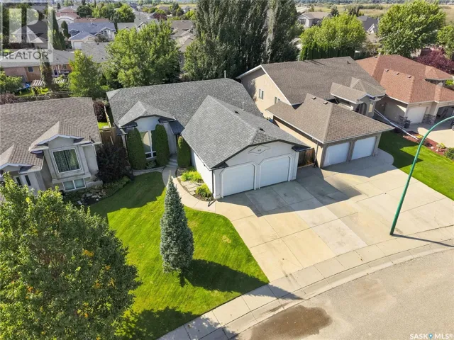 410 Bourgonje COURT, Saskatoon, Saskatchewan S7S1L7