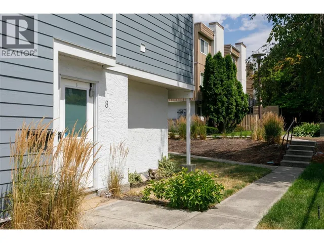 1481 Inkar Road Unit# 8, Kelowna, British Columbia V1Y8J1