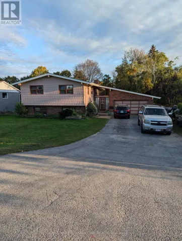 601 BIG BAY POINT ROAD, Barrie (Bayshore), Ontario L4N3Z9