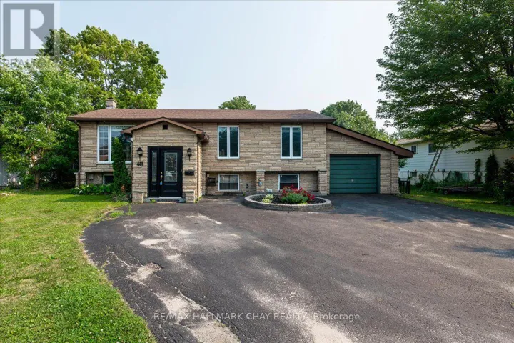 611 BIG BAY POINT RD ROAD, Barrie (Bayshore), Ontario L4N3Z9
