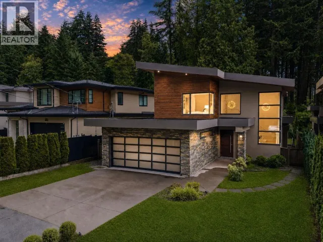 31 GLENMORE DRIVE, West Vancouver, British Columbia V7S1A5