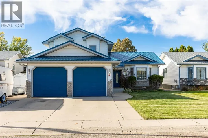 64 Huxley Green NE, Medicine Hat, Alberta T1C1W2